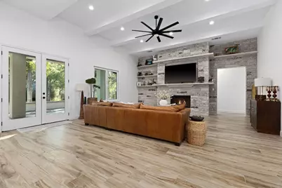 153 Fawn Hollow, Elgin, TX 78621 - Photo 16