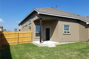 1024 Peregrine Way, Leander, TX 78641 - Photo 24