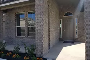 1024 Peregrine Way, Leander, TX 78641 - Photo 2