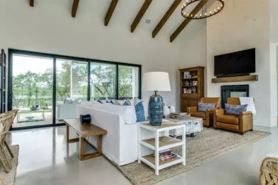 1958 Paradise Parkway, Canyon Lake, TX 78133 - Photo 10