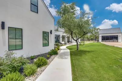 1958 Paradise Parkway, Canyon Lake, TX 78133 - Photo 36