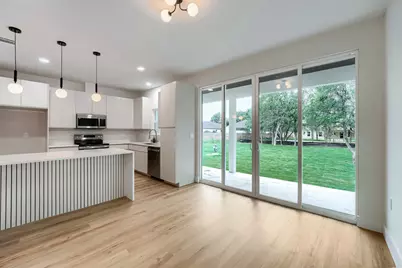 137 E Pauwela Lane, Bastrop, TX 78602 - Photo 10