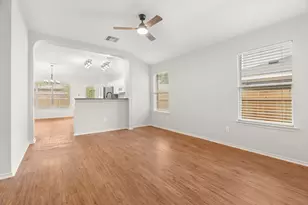 11407 Jim Thorpe Ln, Austin, TX 78748 - Photo 6