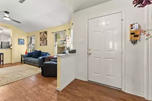 11407 Jim Thorpe Ln, Austin, TX 78748 - Photo 6