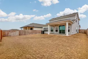 113 Watercourse Wy, Bastrop, TX 78602 - Photo 32
