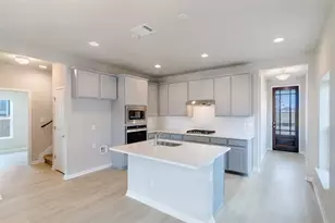 113 Watercourse Wy, Bastrop, TX 78602 - Photo 4