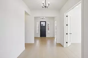 1851 Dancing Oak Ln, San Marcos, TX 78666 - Photo 4