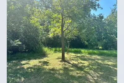 1007 S 18th Street, Temple, TX 76501 - Photo 2