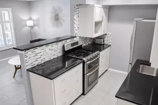 505 W 7th St, Austin, TX 78701 - Photo 4