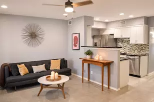 505 W 7th St, Austin, TX 78701 - Photo 8