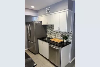 505 W 7th Street #109, Austin, TX 78701 - Photo 18