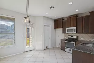 512 Eagle Brook Ln, Buda, TX 78610 - Photo 6