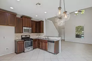 512 Eagle Brook Ln, Buda, TX 78610 - Photo 8