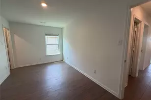 18300 Speculator Ln, Elgin, TX 78621 - Photo 8