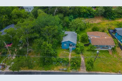 1408 Luna Street, Austin, TX 78721 - Photo 2