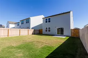 344 Enforcer Loop, Jarrell, TX 76537 - Photo 32