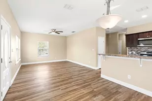 1628 Armstrong St, Luling, TX 78648 - Photo 8