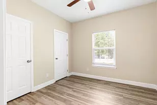 1628 Armstrong St, Luling, TX 78648 - Photo 12