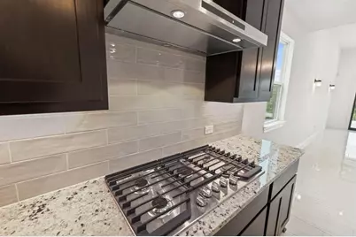 1045 Villa Rialto View, Leander, TX 78641 - Photo 12