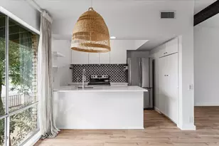 1304 Mariposa Dr, Austin, TX 78704 - Photo 6