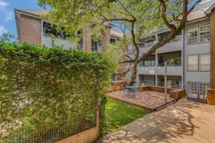 700 S 1st St, Austin, TX 78704 - Photo 18