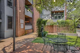 700 S 1st St, Austin, TX 78704 - Photo 14