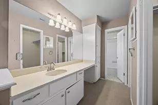 12708 Poquoson Dr, Austin, TX 78727 - Photo 18