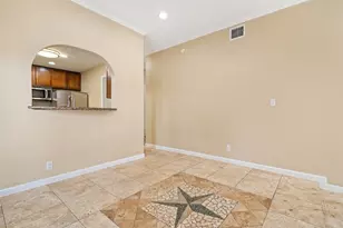 505 Bellevue Pl, Austin, TX 78705 - Photo 6
