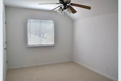 18 Azalea Drive, Georgetown, TX 78626 - Photo 14