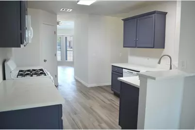 18 Azalea Drive, Georgetown, TX 78626 - Photo 10