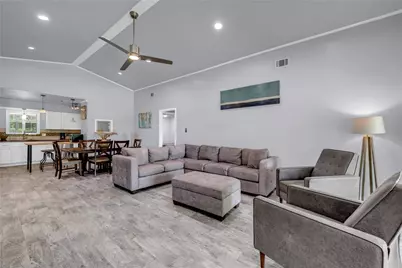 4718 River Oaks Drive, Kingsland, TX 78639 - Photo 10
