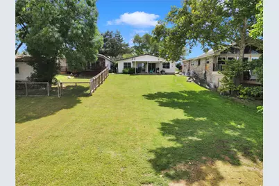 4718 River Oaks Drive, Kingsland, TX 78639 - Photo 18