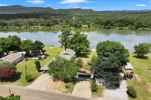 4718 River Oaks Dr, Kingsland, TX 78639 - Photo 4
