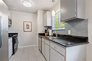 7203 Barnsdale Way, Austin, TX 78745 - Photo 8