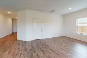 15401 Solstice Cv, Del Valle, TX 78617 - Photo 6