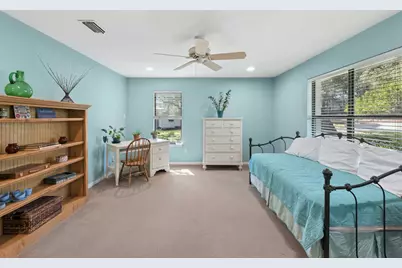 6604 Liveoak Drive, Austin, TX 78746 - Photo 20