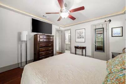 510 W 18th Street #113, Austin, TX 78701 - Photo 24
