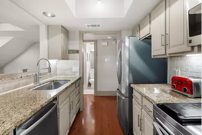 510 W 18th Street #113, Austin, TX 78701 - Photo 20