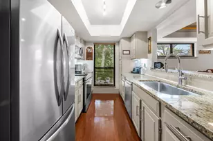 510 W 18th St, Austin, TX 78701 - Photo 16