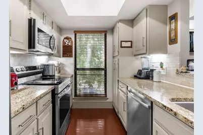 510 W 18th Street #113, Austin, TX 78701 - Photo 18