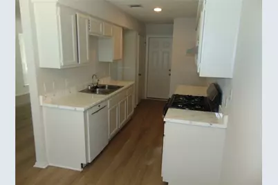 508 Burlwood, Round Rock, TX 78664 - Photo 4