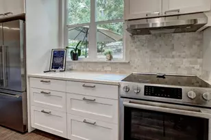 120 Konahuanui Ln, Bastrop, TX 78602 - Photo 8