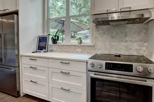 120 Konahuanui Ln, Bastrop, TX 78602 - Photo 8