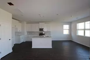 195 Longstraw Dr, Buda, TX 78610 - Photo 20