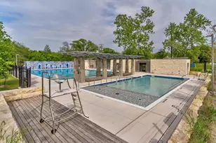 833 E 38th St, Austin, TX 78705 - Photo 40