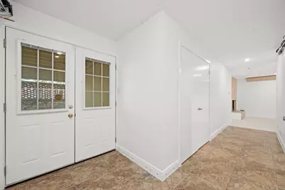 833 E 38th Street, Austin, TX 78705 - Photo 26