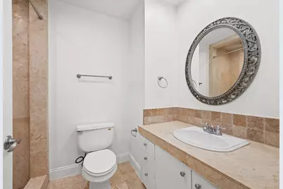 833 E 38th Street, Austin, TX 78705 - Photo 20