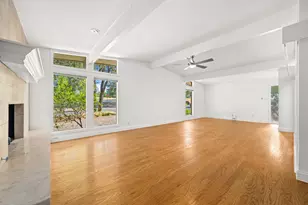 833 E 38th St, Austin, TX 78705 - Photo 8