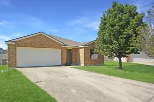 14400 Martial Eagle Dr, Elgin, TX 78621 - Photo 2