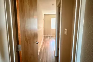 1101 Grove Blvd, Austin, TX 78741 - Photo 16